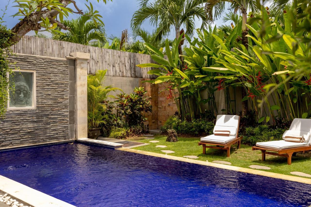 Bali Voyage Villa Seminyak Exterior foto